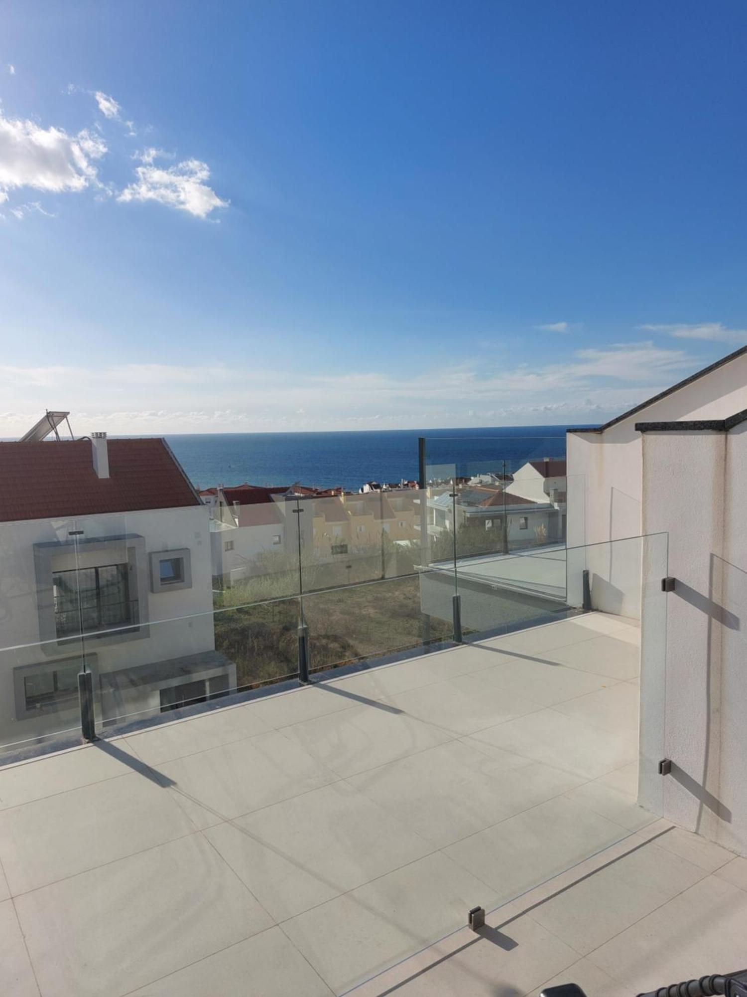 Beach, Ocean View & Bright House Ericeira Exterior photo